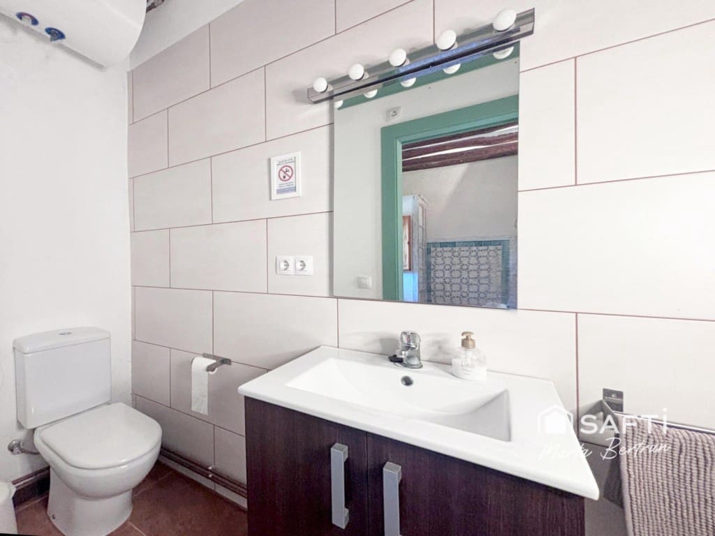 10 slaapkamer Finca/Landhuis te koop in Piera met zwembad - € 1.250.000 (Ref: 9472812)