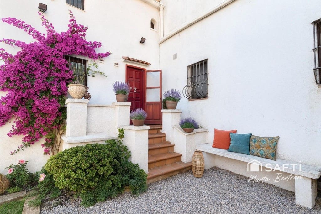 10 slaapkamer Finca/Landhuis te koop in Piera met zwembad - € 1.250.000 (Ref: 9472812)