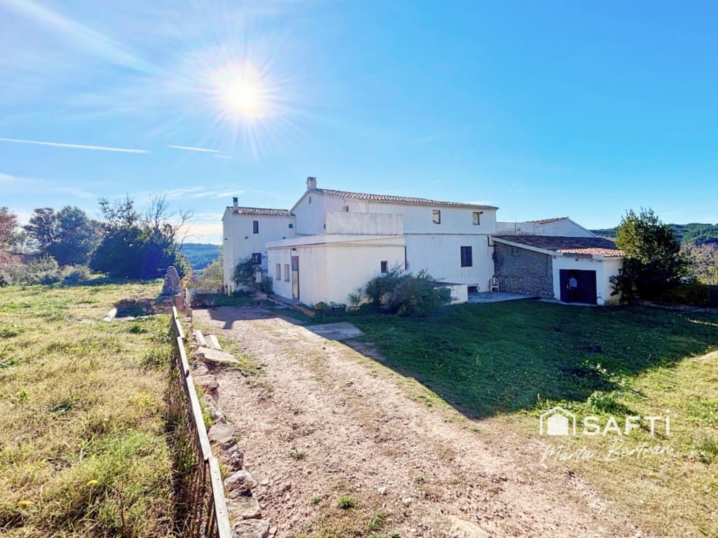 10 slaapkamer Finca/Landhuis te koop in Piera met zwembad - € 1.250.000 (Ref: 9472812)