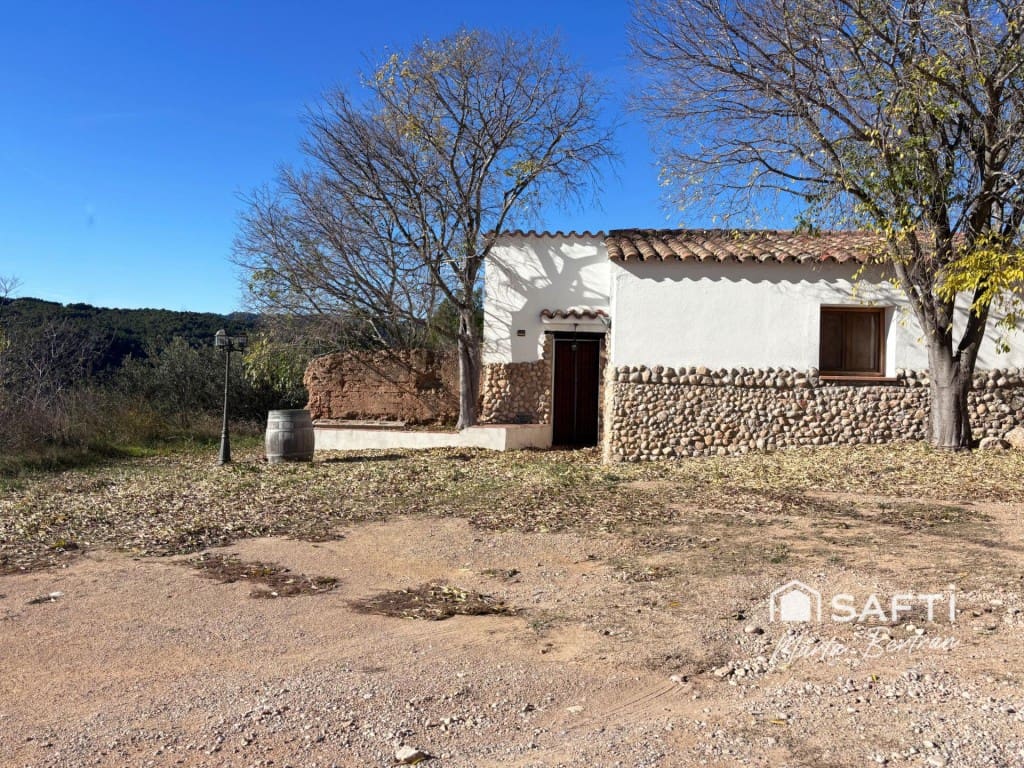 10 slaapkamer Finca/Landhuis te koop in Piera met zwembad - € 1.250.000 (Ref: 9472812)