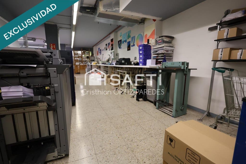 Local Commercial à vendre à Barcelone ville - 140 000 € (Ref: 9474049)