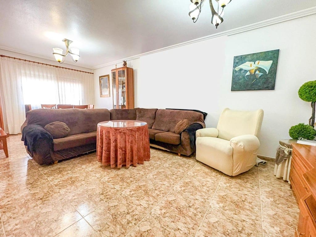 4 camera da letto Villa in vendita in Molina de Segura con garage - 240.000 € (Rif: 9474050)