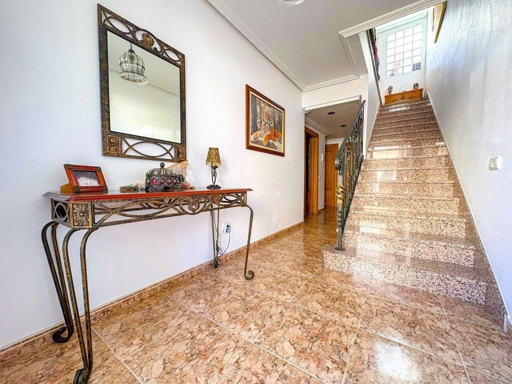 4 camera da letto Villa in vendita in Molina de Segura con garage - 240.000 € (Rif: 9474050)