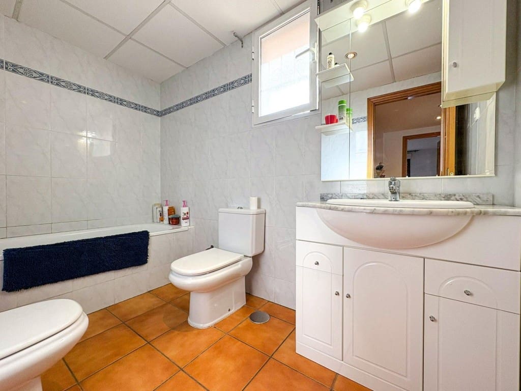 4 sypialnia Dom szeregowy na sprzedaż w Molina de Segura z garażem - 249 000 € (Ref: 9474051)