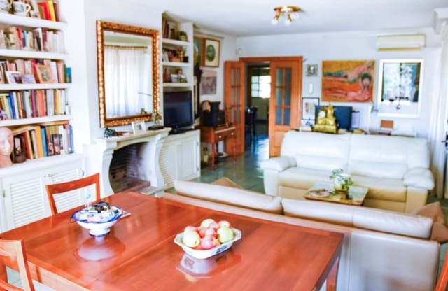 6 chambre Villa/Maison à vendre à Las Torres de Cotillas avec piscine garage - 430 000 € (Ref: 9474052)