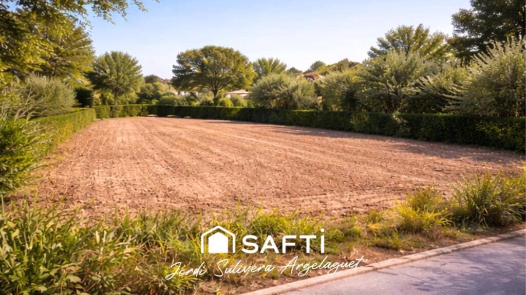 Terrain à Bâtir à vendre à Porqueres - 130 000 € (Ref: 9474053)