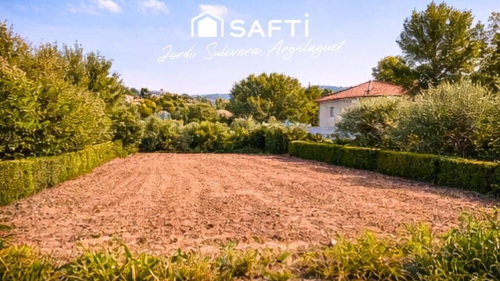 Terrain à Bâtir à vendre à Porqueres - 130 000 € (Ref: 9474053)