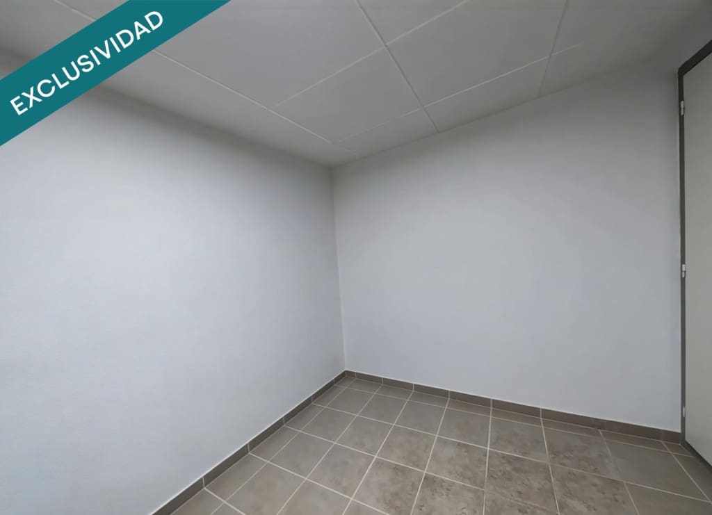 Apartamento de 3 habitaciones en Agullent en venta - 105.000 € (Ref: 9474746)