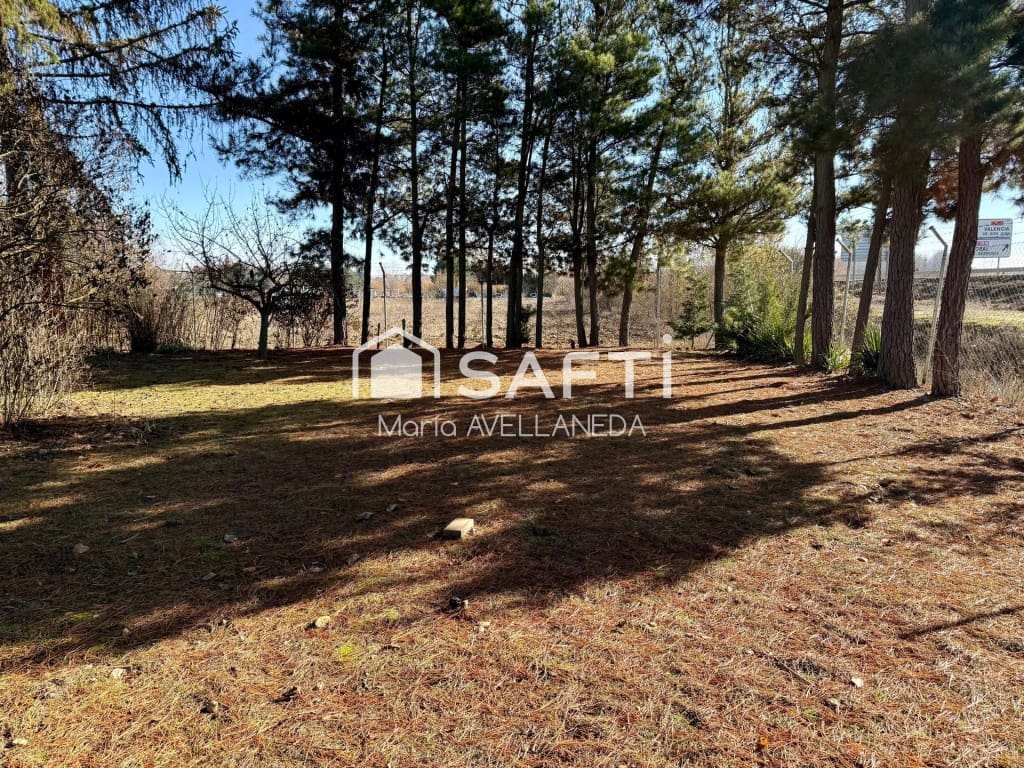 Działka budowlana na sprzedaż w Valencia de Don Juan - 35 000 € (Ref: 9474748)