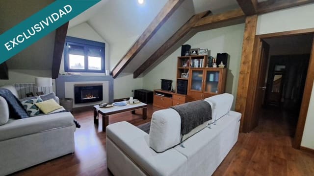 6 slaapkamer Villa te koop in Carracedelo - € 285.000 (Ref: 9474749)