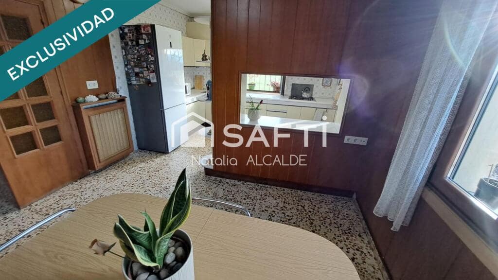 6 sovrum Villa till salu i Carracedelo - 285 000 € (Ref: 9474749)