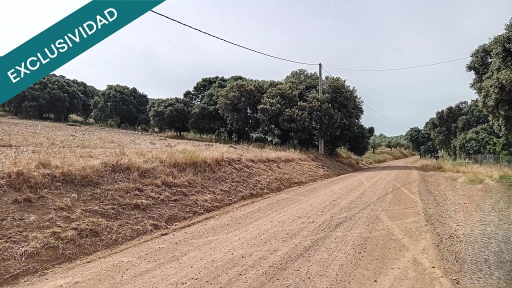 Terreno Non Edificato in vendita in Los Navalucillos - 100.000 € (Rif: 9474750)