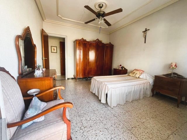 Chalet de 2 habitaciones en Almoradí en venta con garaje - 155.000 € (Ref: 9475404)