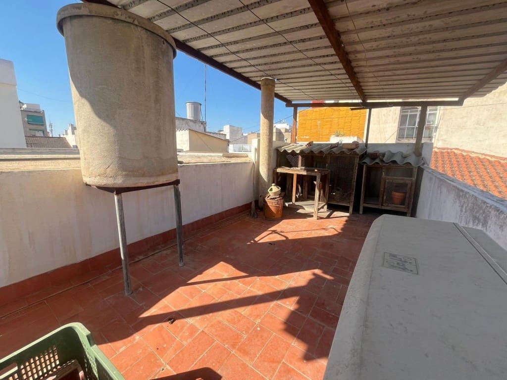2 bedroom Villa for sale in Almoradi with garage - € 155,000 (Ref: 9475404)