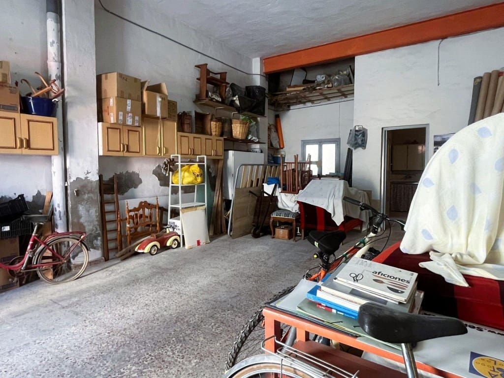 2 bedroom Villa for sale in Almoradi with garage - € 155,000 (Ref: 9475404)