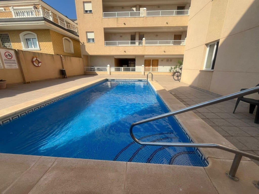 2 bedroom Apartment for sale in Los Montesinos with pool - € 112,000 (Ref: 9475405)