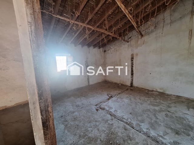 5 makuuhuone Maalaistalo myytävänä paikassa Turre - 53 000 € (Ref: 9476004)