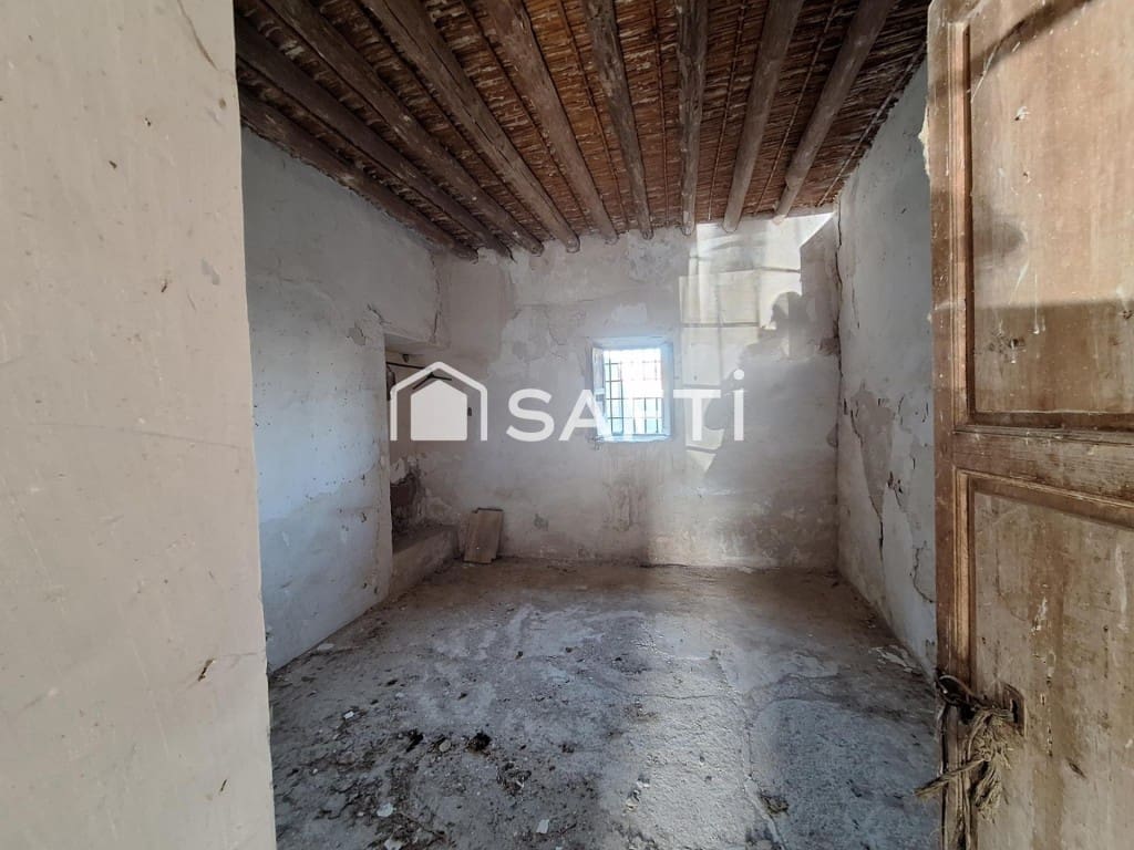 5 makuuhuone Maalaistalo myytävänä paikassa Turre - 53 000 € (Ref: 9476004)