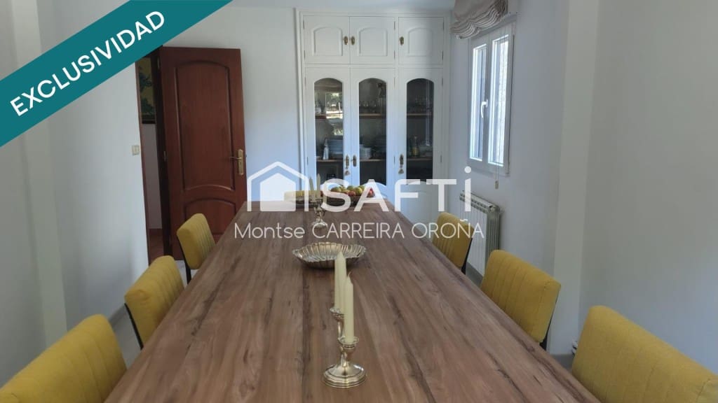 4 bedroom Villa for sale in Santiago de Compostela - € 320,000 (Ref: 9481114)