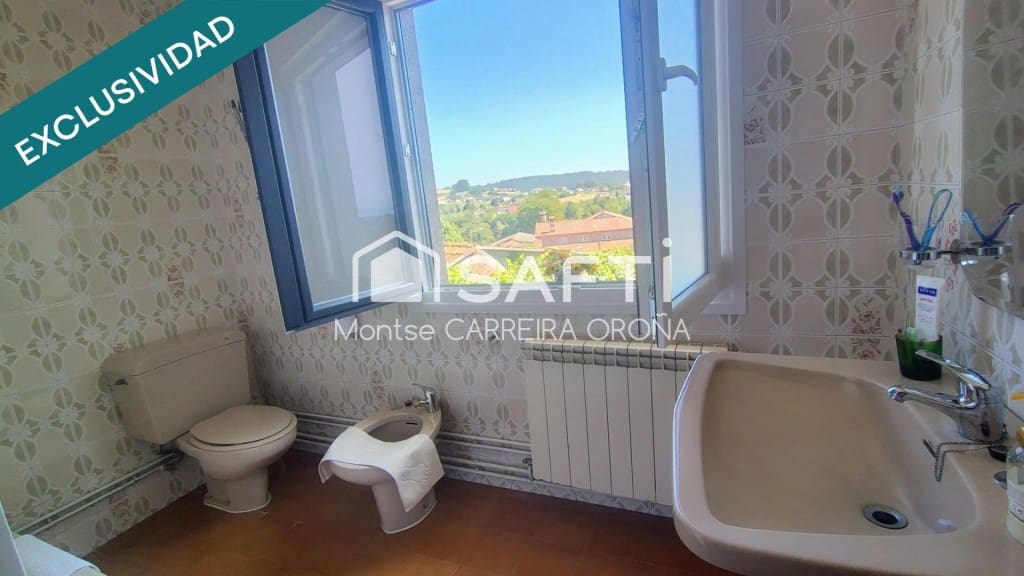 4 bedroom Villa for sale in Santiago de Compostela - € 320,000 (Ref: 9481114)