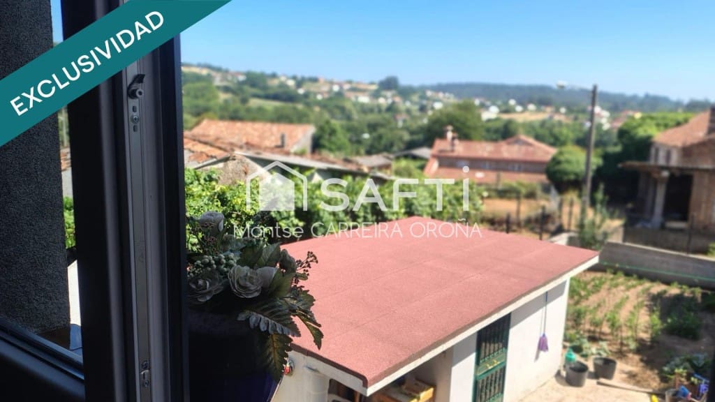 4 bedroom Villa for sale in Santiago de Compostela - € 320,000 (Ref: 9481114)
