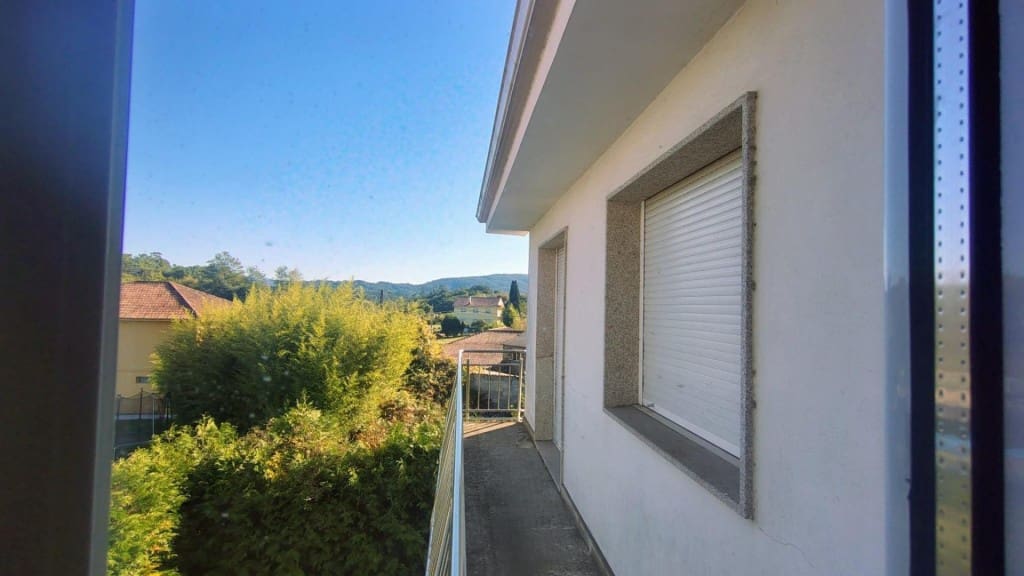 7 soveværelse Villa til salg i Teo - € 330.000 (Ref: 9481115)