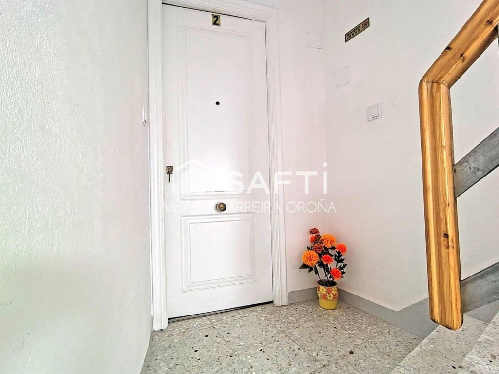 Kantoor te koop in Santiago de Compostela - € 400.000 (Ref: 9481116)