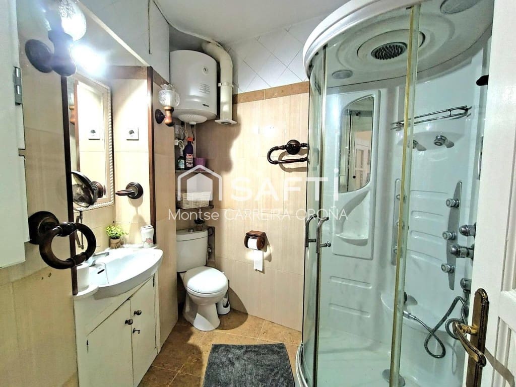 Kantoor te koop in Santiago de Compostela - € 400.000 (Ref: 9481116)