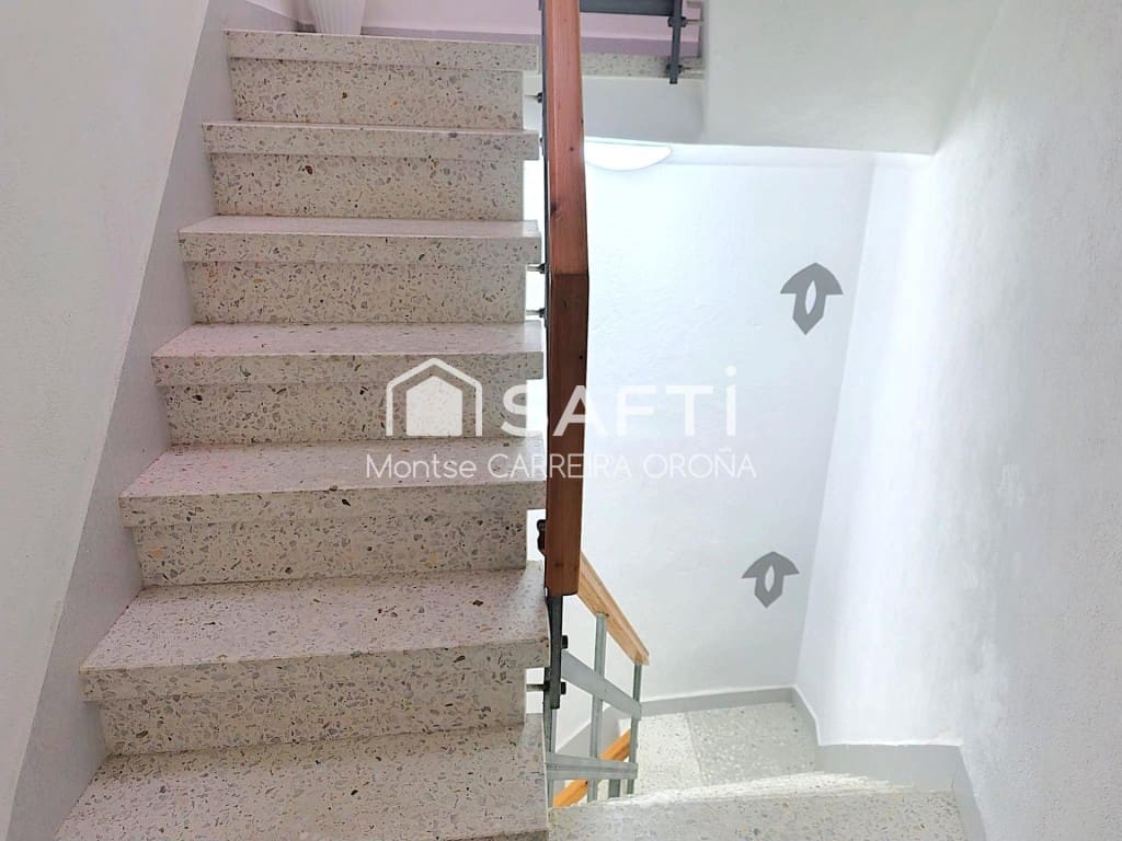 Kantoor te koop in Santiago de Compostela - € 400.000 (Ref: 9481116)