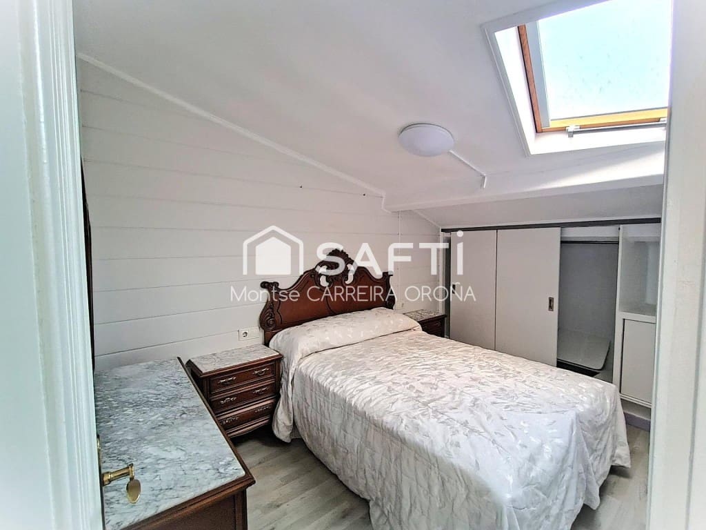 Kantoor te koop in Santiago de Compostela - € 400.000 (Ref: 9481116)