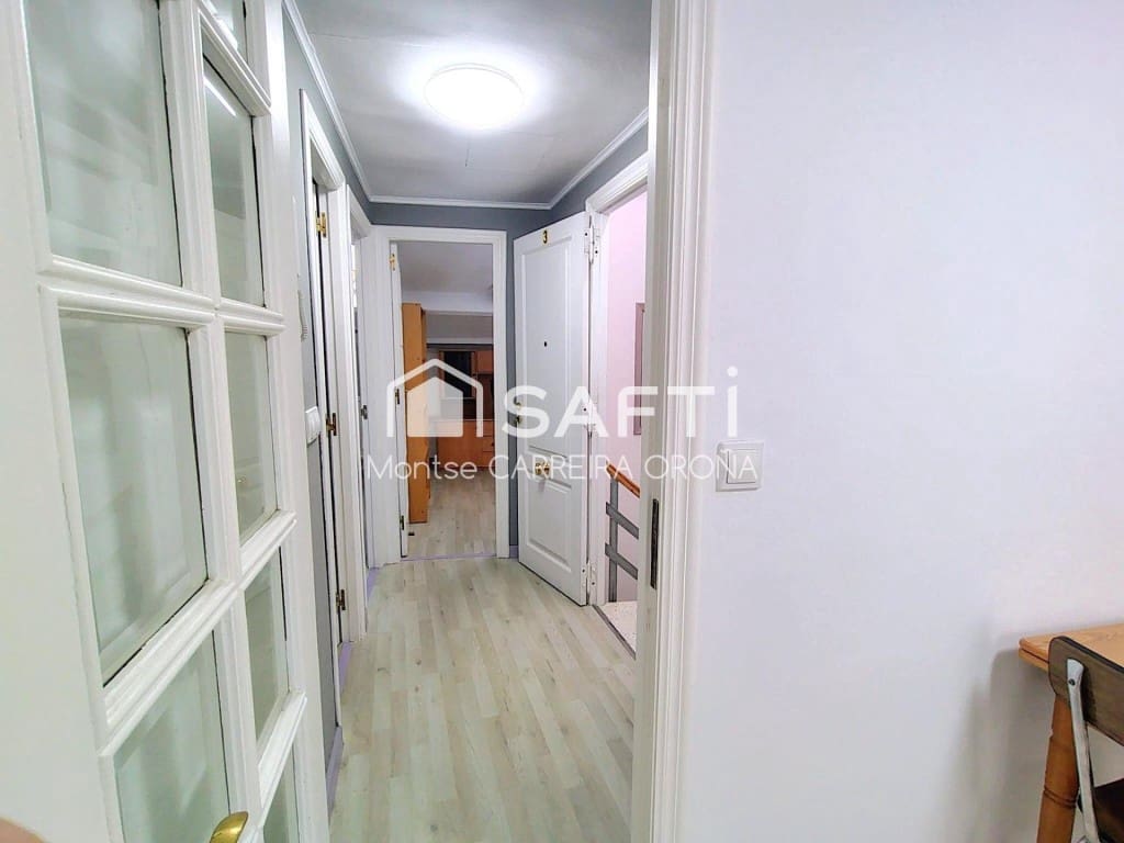 Kantoor te koop in Santiago de Compostela - € 400.000 (Ref: 9481116)