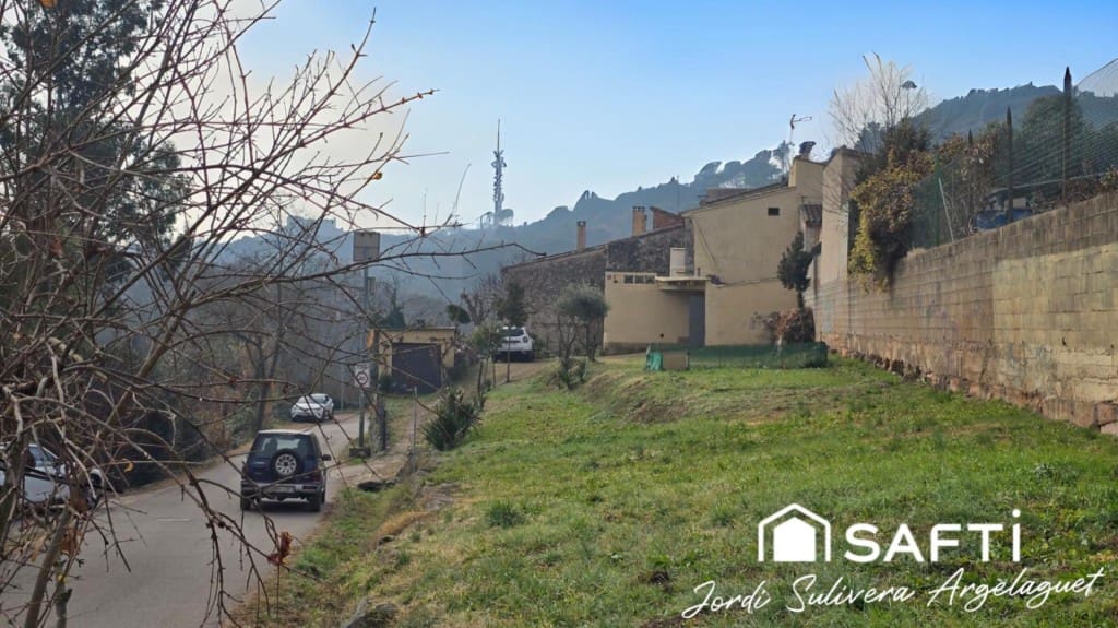 3 Zimmer Reihenhaus zu verkaufen in Girona Stadt mit Garage - 480.000 € (Ref: 9481121)