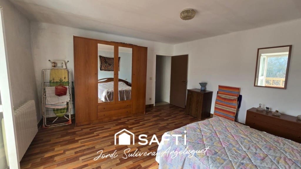 3 Zimmer Reihenhaus zu verkaufen in Girona Stadt mit Garage - 480.000 € (Ref: 9481121)