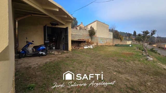 3 soverom Rekkehus til salgs i Girona by med garasje - € 480 000 (Ref: 9481121)