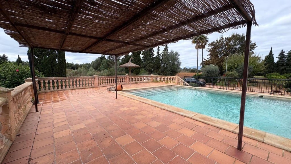 5 soveværelse Finca/Landehus til leje i Muro med swimmingpool garage - € 3.500 (Ref: 9481956)