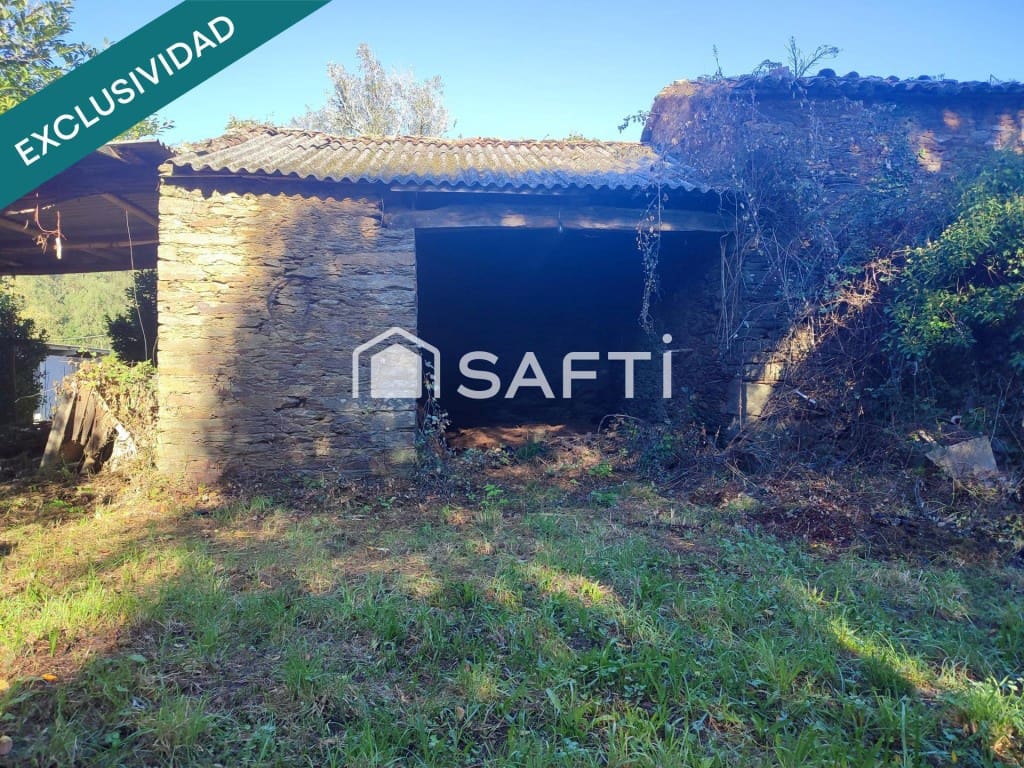 3 bedroom Villa for sale in O Pino - € 59,000 (Ref: 9481958)