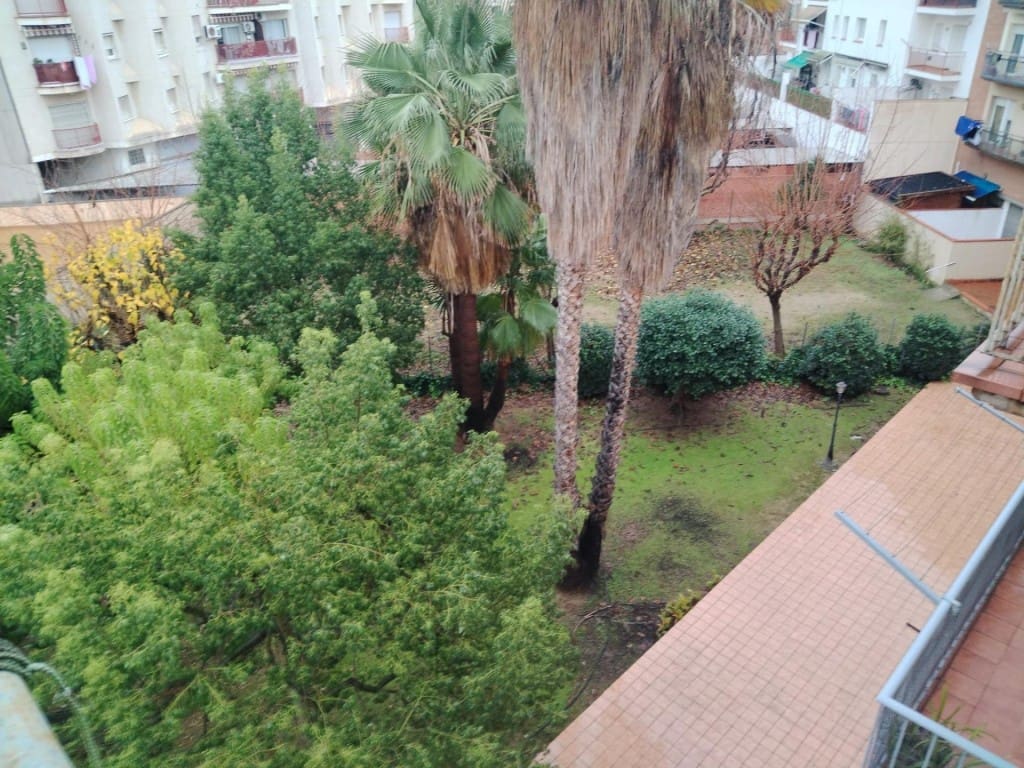 4 sypialnia Apartament na sprzedaż w Pineda de Mar z garażem - 240 000 € (Ref: 9481959)