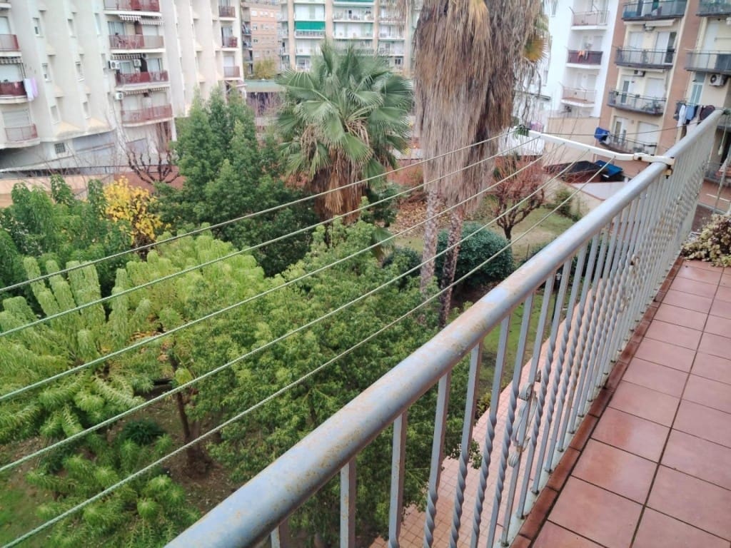 4 sypialnia Apartament na sprzedaż w Pineda de Mar z garażem - 240 000 € (Ref: 9481959)