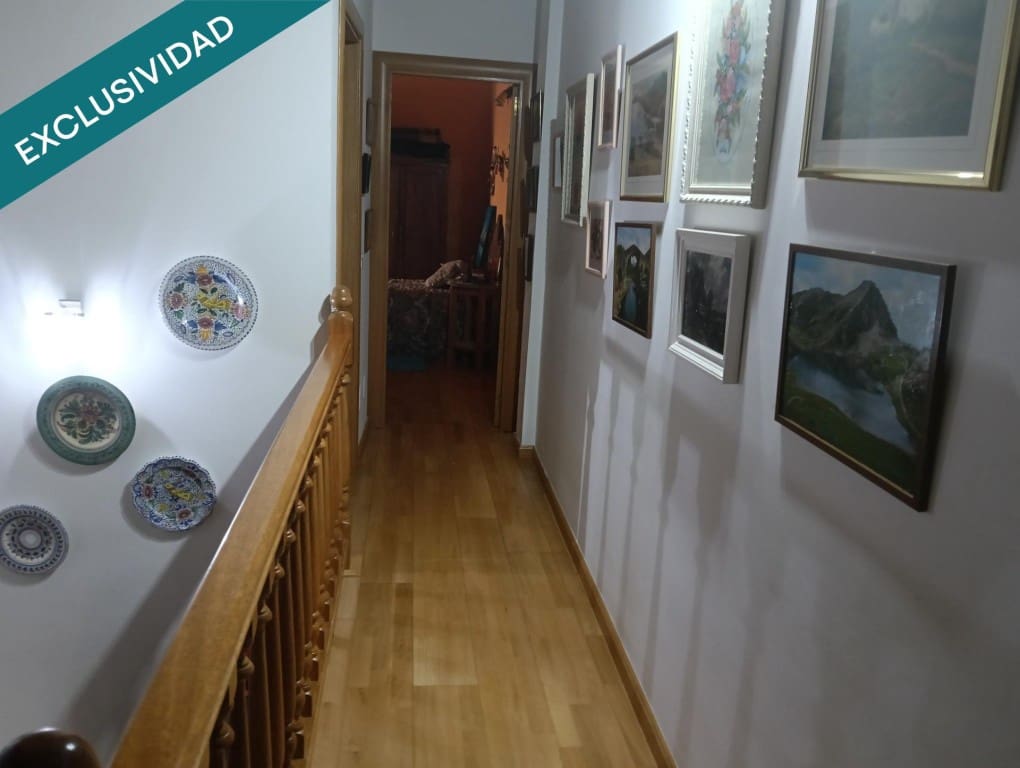 4 bedroom Flat for sale in Valencia de Don Juan with garage - € 155,000 (Ref: 9481960)