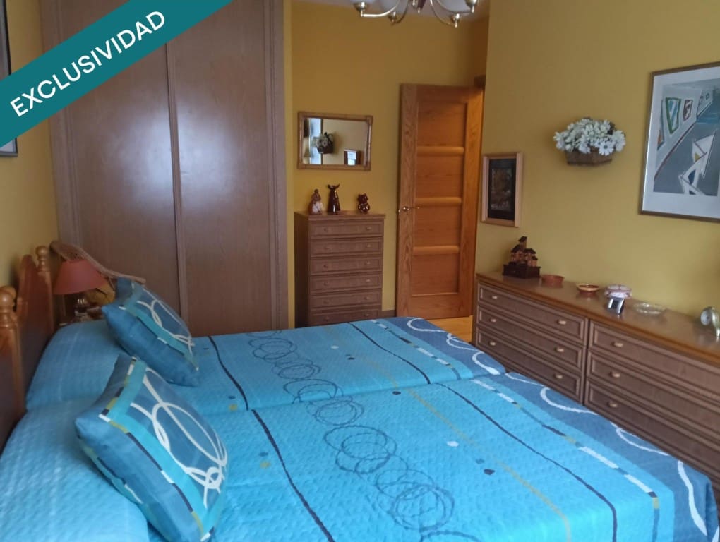 4 bedroom Flat for sale in Valencia de Don Juan with garage - € 155,000 (Ref: 9481960)
