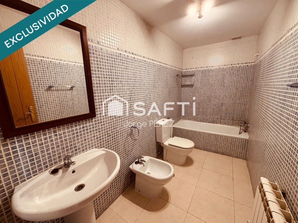 2 sovrum Lägenhet till salu i Yuncos med garage - 180 000 € (Ref: 9481961)