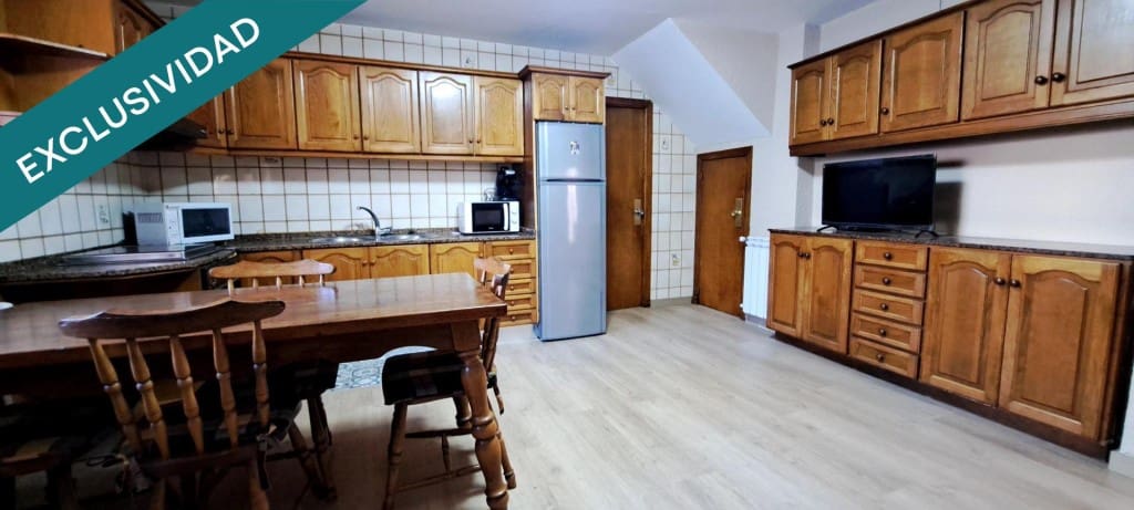 4 bedroom Villa for sale in Molinaseca - € 94,000 (Ref: 9485223)