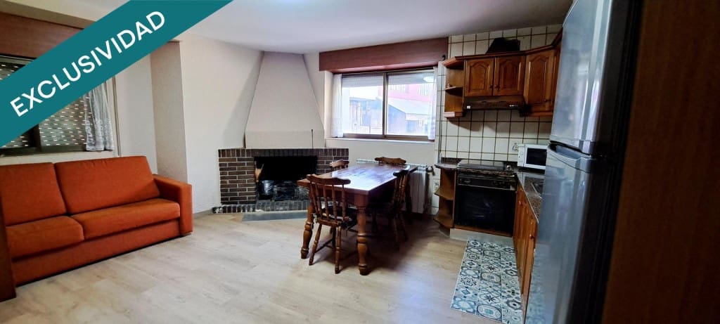 4 bedroom Villa for sale in Molinaseca - € 94,000 (Ref: 9485223)