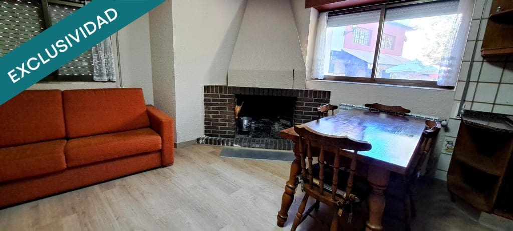 4 bedroom Villa for sale in Molinaseca - € 94,000 (Ref: 9485223)