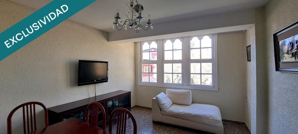 4 bedroom Villa for sale in Molinaseca - € 94,000 (Ref: 9485223)