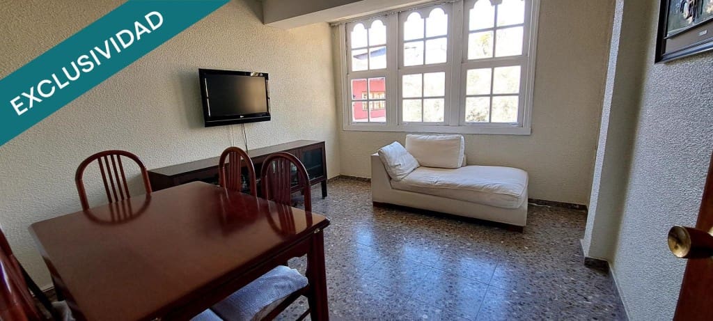 4 bedroom Villa for sale in Molinaseca - € 94,000 (Ref: 9485223)