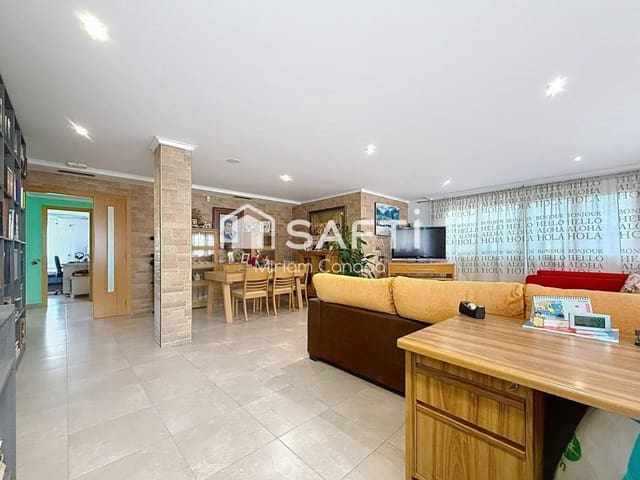 4 camera da letto Villa in vendita in Norte, Castelló de la Plana con piscina garage - 550.000 € (Rif: 9485224)