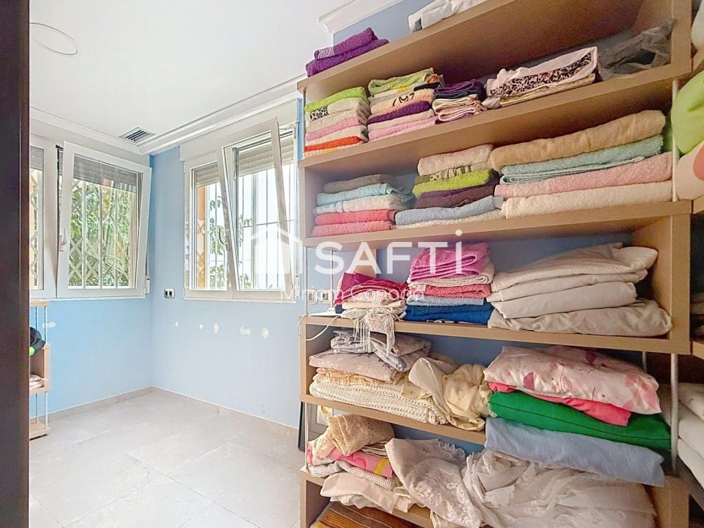 4 camera da letto Villa in vendita in Castello de la Plana con piscina garage - 550.000 € (Rif: 9485224)