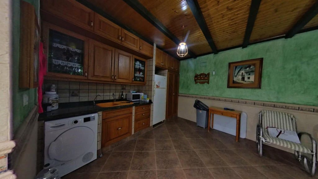 4 soveværelse Finca/Landehus til salg i Elda - € 259.500 (Ref: 9488260)