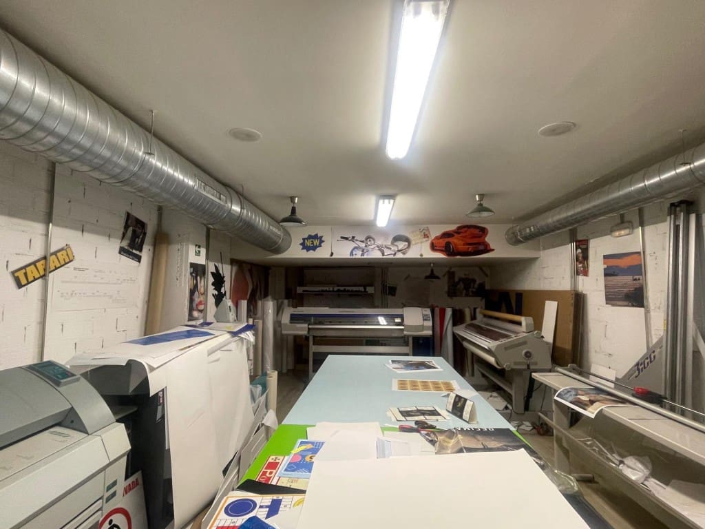 Commerciale da affittare in Ponferrada - 1.000 € (Rif: 9488263)